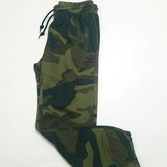 camo adidas sweatpants